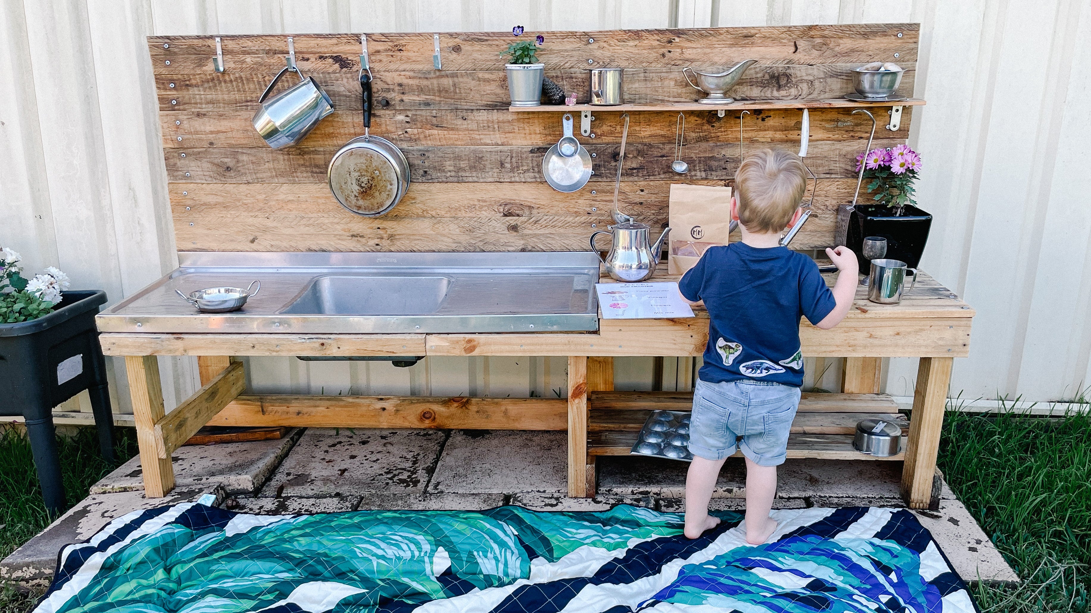 Op Shopping for Play